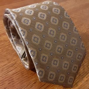 Jos. A. Bank Reserve dark gold tie